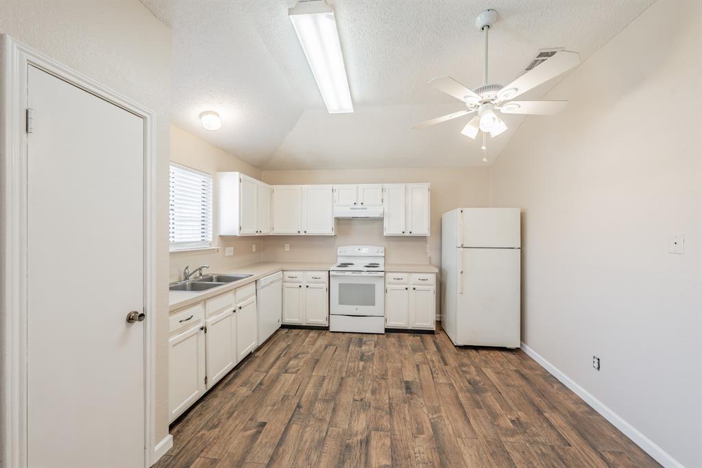Schreiber Estates - Residential Income