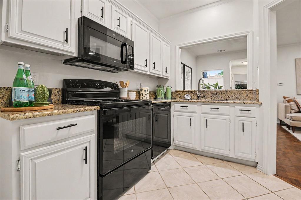 Preston On Creek Condos - Residential
