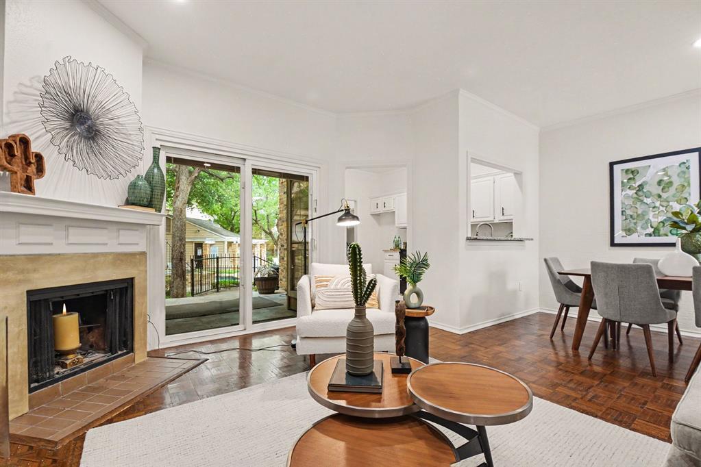 Preston On Creek Condos - Residential