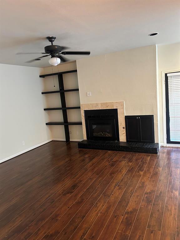 Holly Glen Condos - Residential
