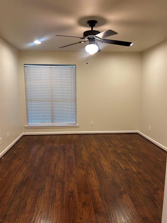 Holly Glen Condos - Residential