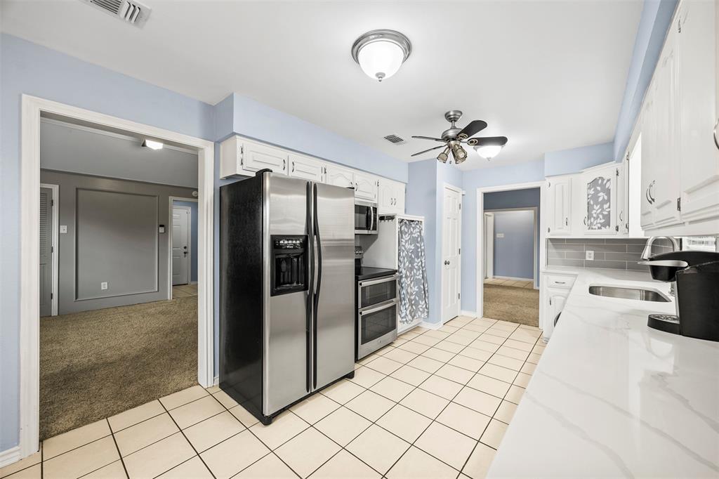Country Rdg Estate - Residential