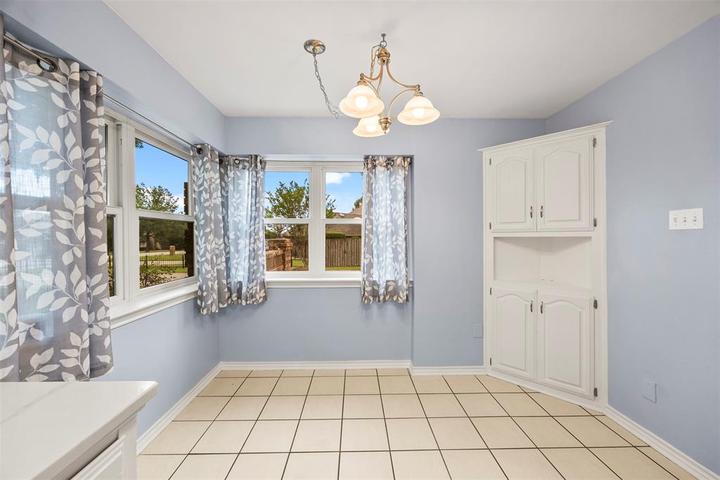 Country Rdg Estate - Residential