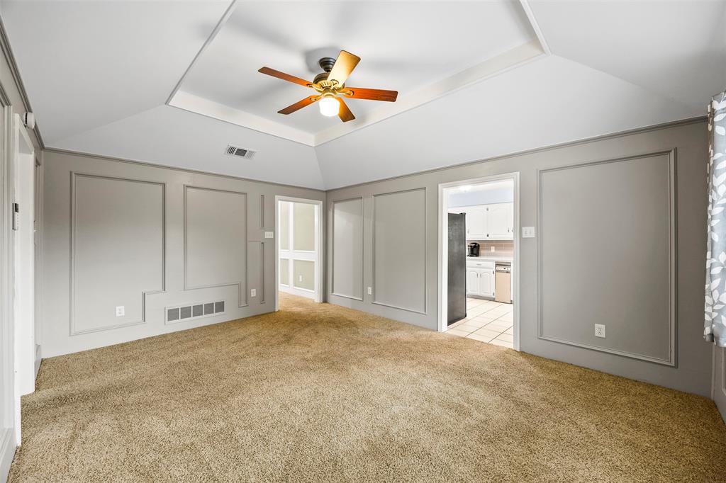 Country Rdg Estate - Residential