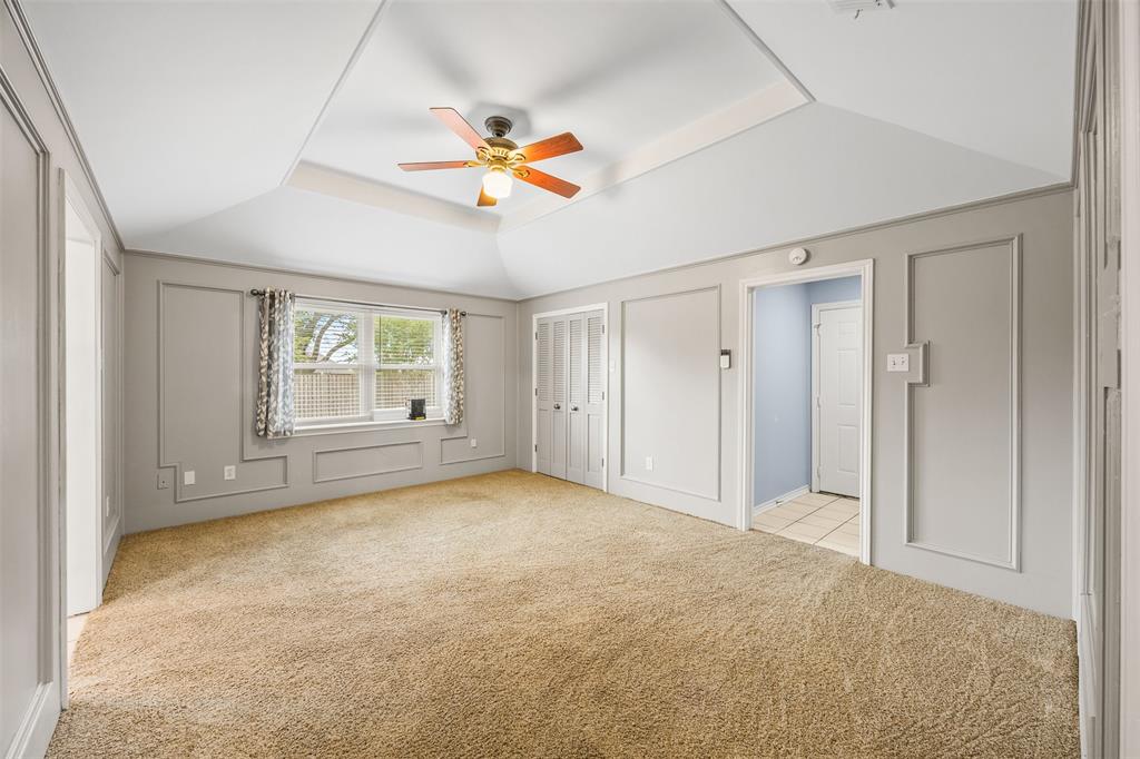 Country Rdg Estate - Residential