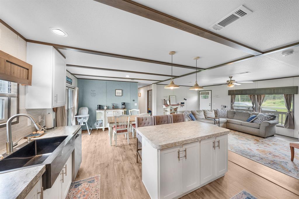 Mullins R L Sub - Residential