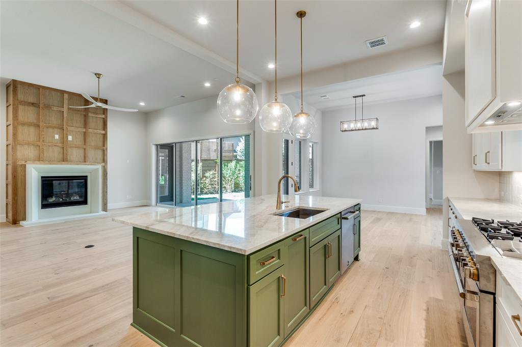 NORTH DAVILLA DRIVE ESTATES - Residential