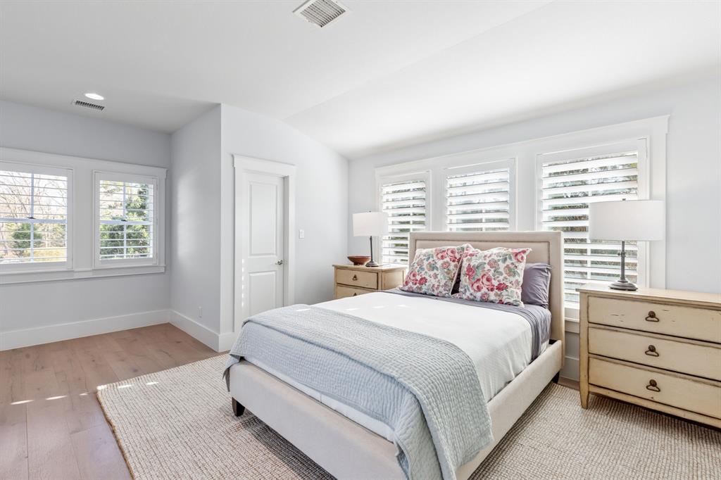 Long Cove - Residential