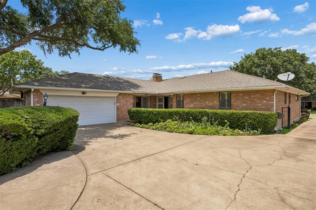 Caruth Meadows - Residential