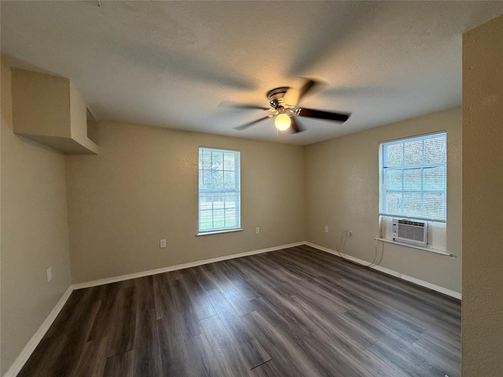 Lorena Ot - Residential