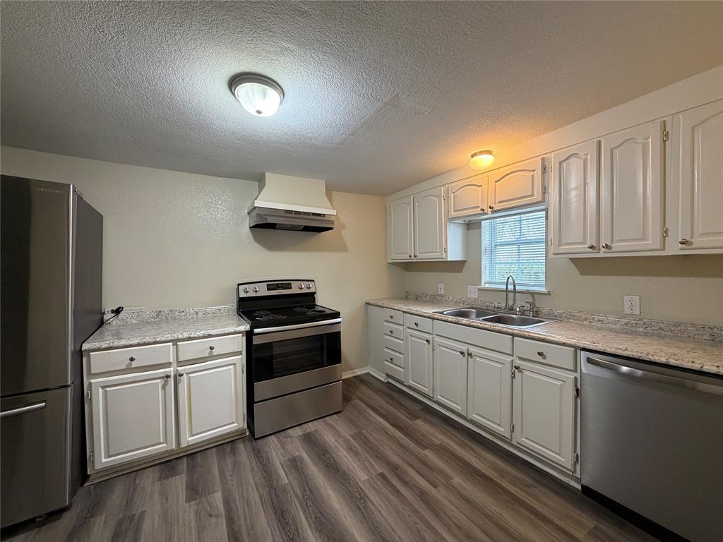 Lorena Ot - Residential