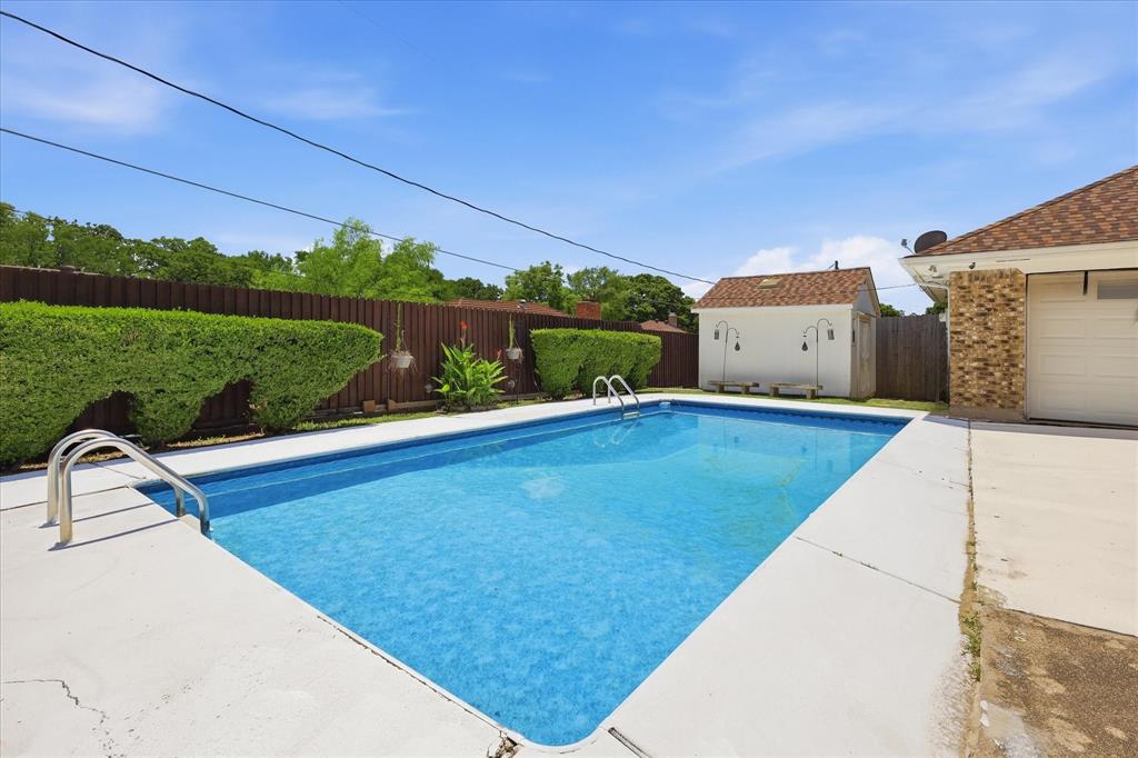 Turf Club Estates Add - Residential