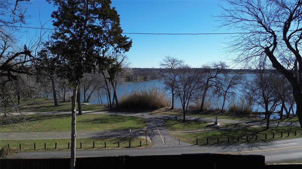 Cloisters - Land