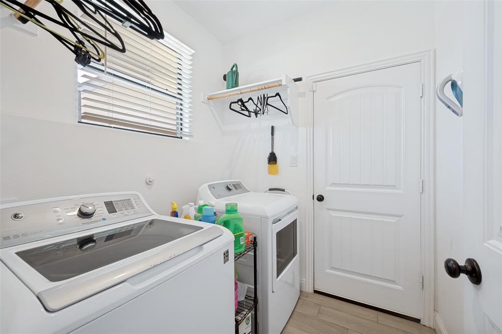 Canyon Creek - Residential