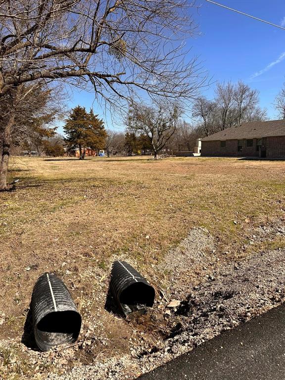 Buildable area sits outside the AE section and is NOT in the AE zone. Portion of lot is in the AE flood zone in rear by fence (a couple of feet). Flood Insurance typically not required unless the structure is placed within the AE.  Buyer to verify with survey and lender. Financing is generally allowed as long as the house isn't in the AE zone.

Clean, unimproved residential lot in a quiet Lancaster neighborhood, perfect for a custom build or investment.  No old structures, no surprises. Utilities available at street. (Buyer to verify) Bring our builder and your vision.  Easy access to schools, shopping and major highways.  Buyer and agent to verify zoning, restrictions and utilities.