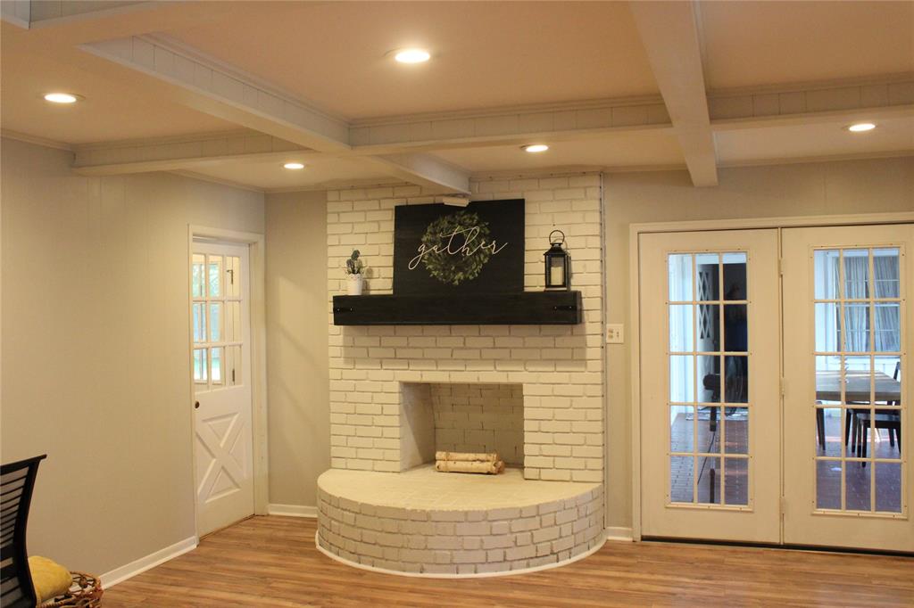 Lake Aire Estates - Residential