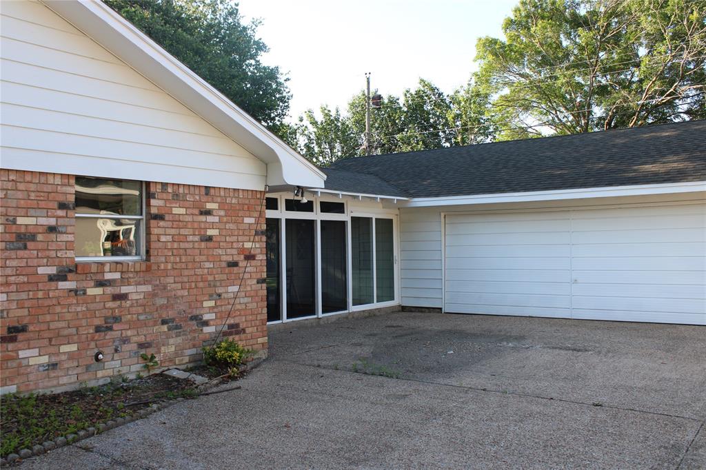Lake Aire Estates - Residential