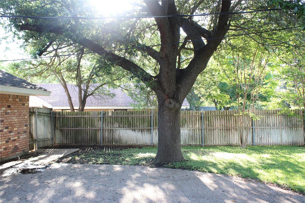 Lake Aire Estates - Residential