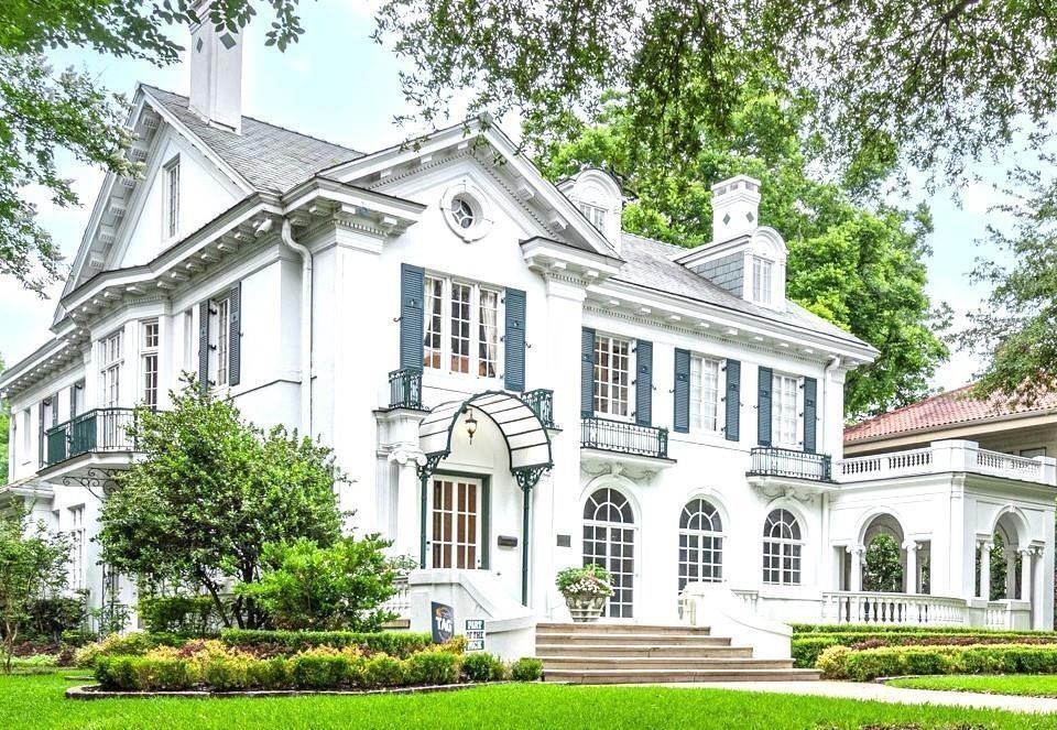Munger Place - Residential