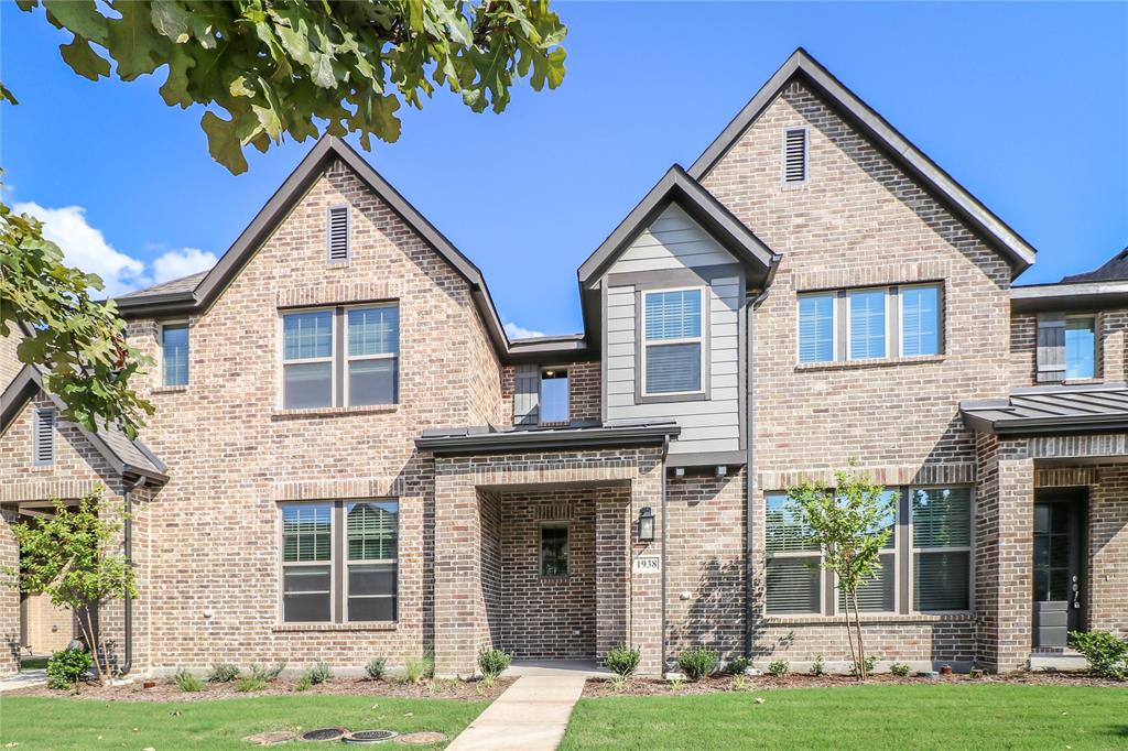 Cambridge Town Homes At Stacy Green - Residential Lease