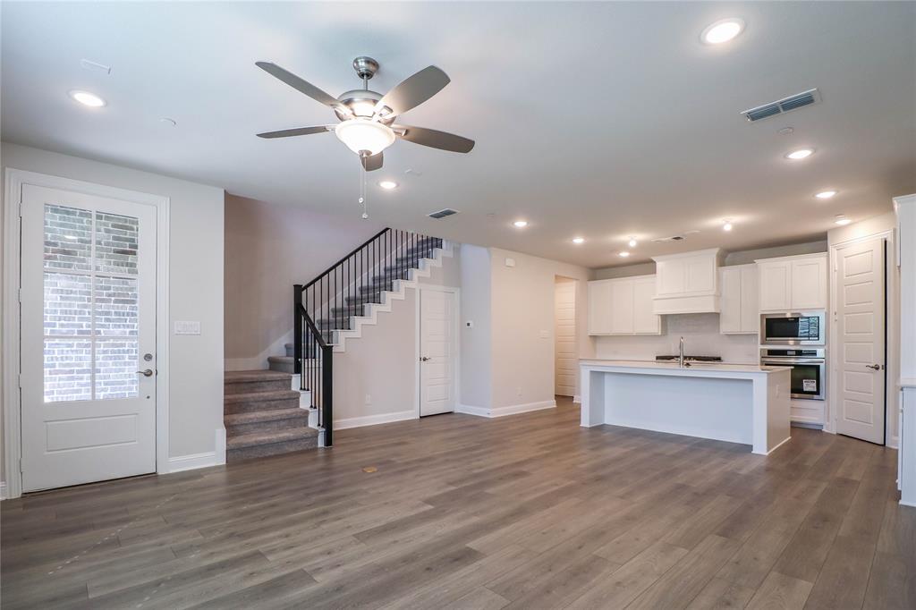 Cambridge Town Homes At Stacy Green - Residential Lease