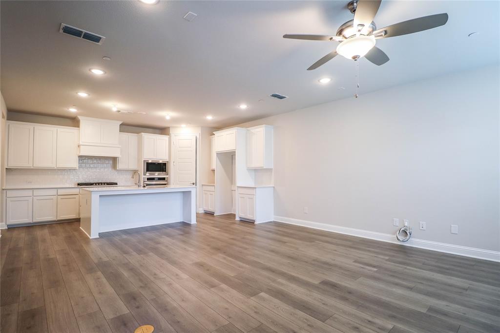 Cambridge Town Homes At Stacy Green - Residential Lease