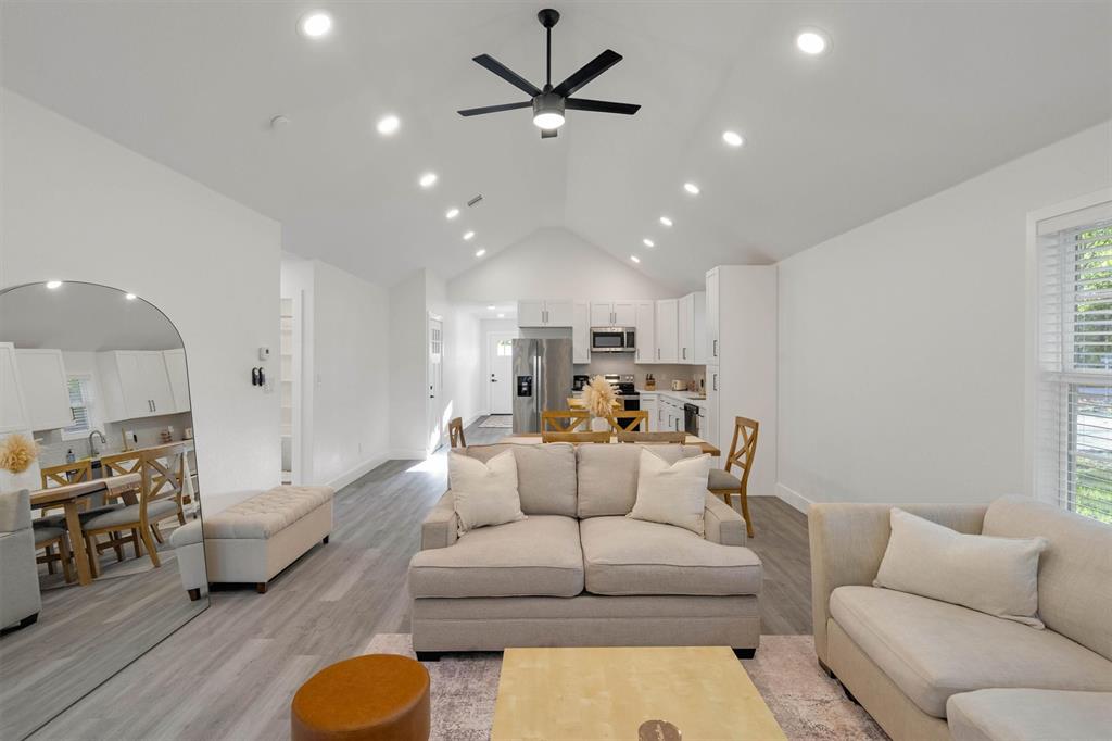 E M Morris - Residential