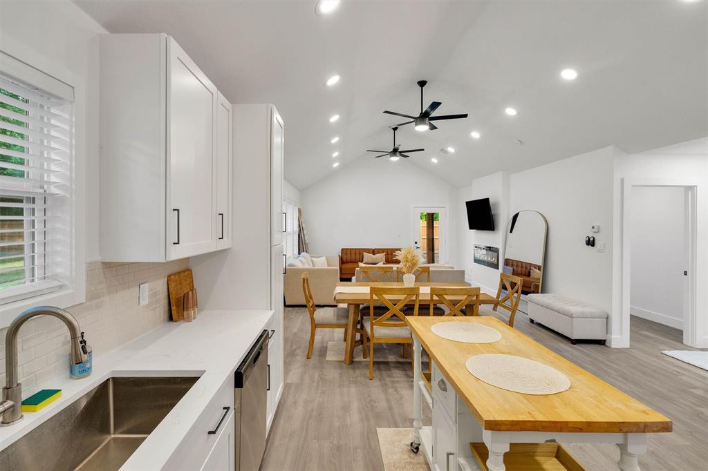 E M Morris - Residential