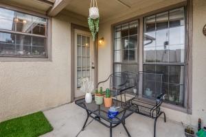 Quorum View Condo Bldg K - Residential