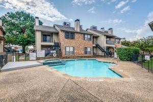 Quorum View Condo Bldg K - Residential