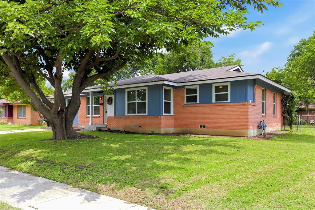 Welcome to 1209 Glasgow Rd! This beautifully renovated 4-bedroom, 2-bathroom home sits on a spacious corner lot in Fort Worth and is truly move-in ready. The layout flows well from room to room, making everyday life easy whether you're raising a family or just getting started. Every detail has been freshened up so you can focus on making it home from day one, not on repairs or updates.

Situated in the Everman ISD and set on a generous lot, this property offers great outdoor space, added privacy, and real curb appeal. 
Homes like this at this price point don't last long in DFW. Come see it before it's gone.