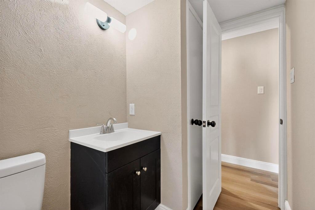 Williamsburg Square - Residential
