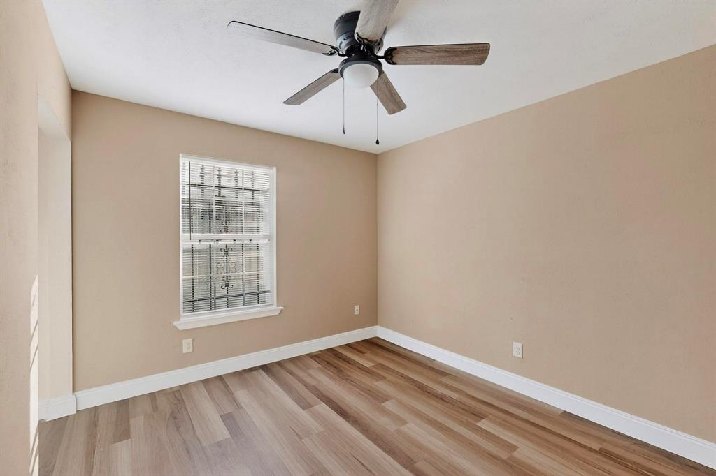 Williamsburg Square - Residential