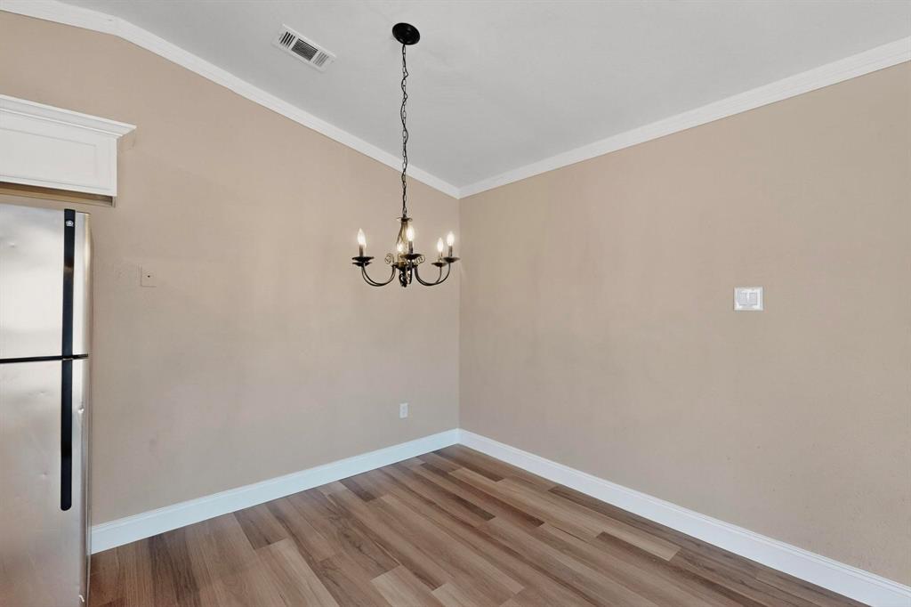 Williamsburg Square - Residential