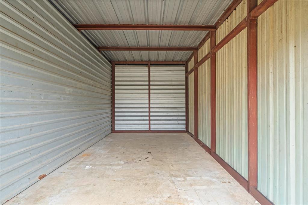 Richardsons Add 01 - Commercial Sale