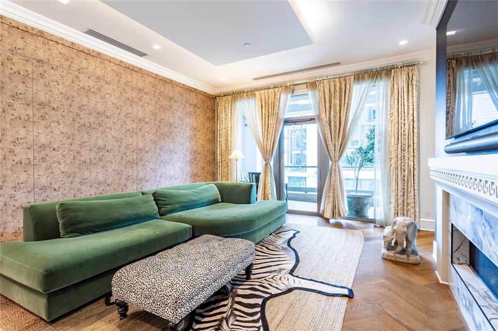 Stoneleigh Residences - Residential