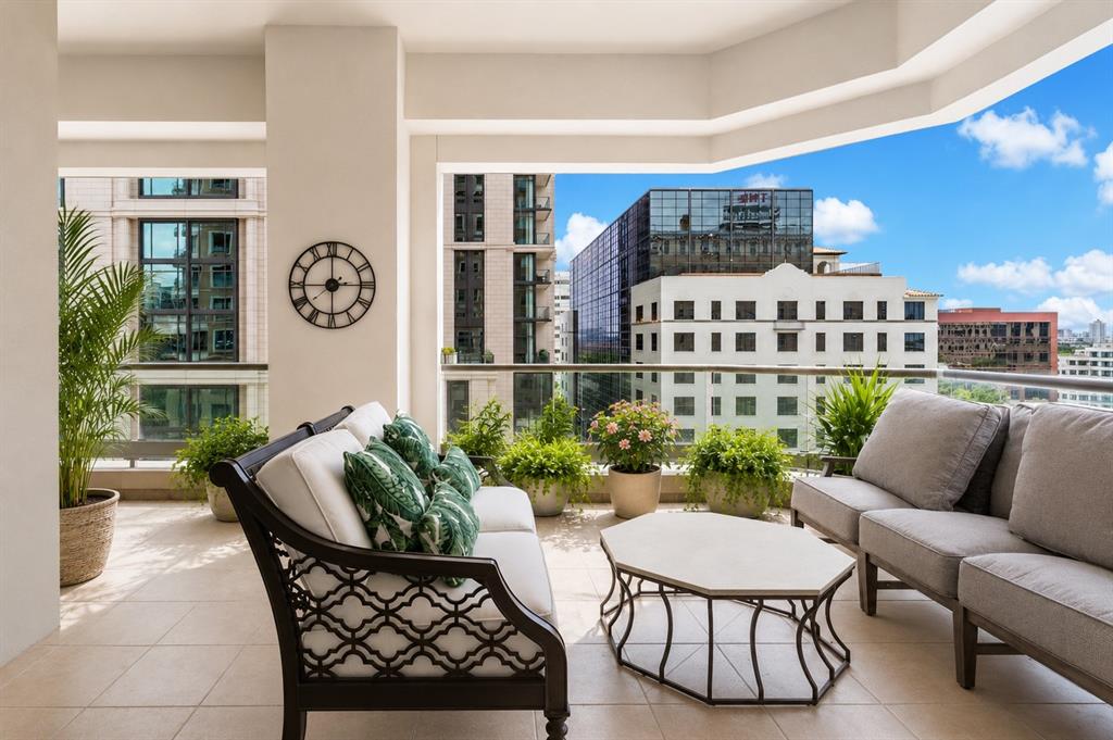 Stoneleigh Residences - Residential