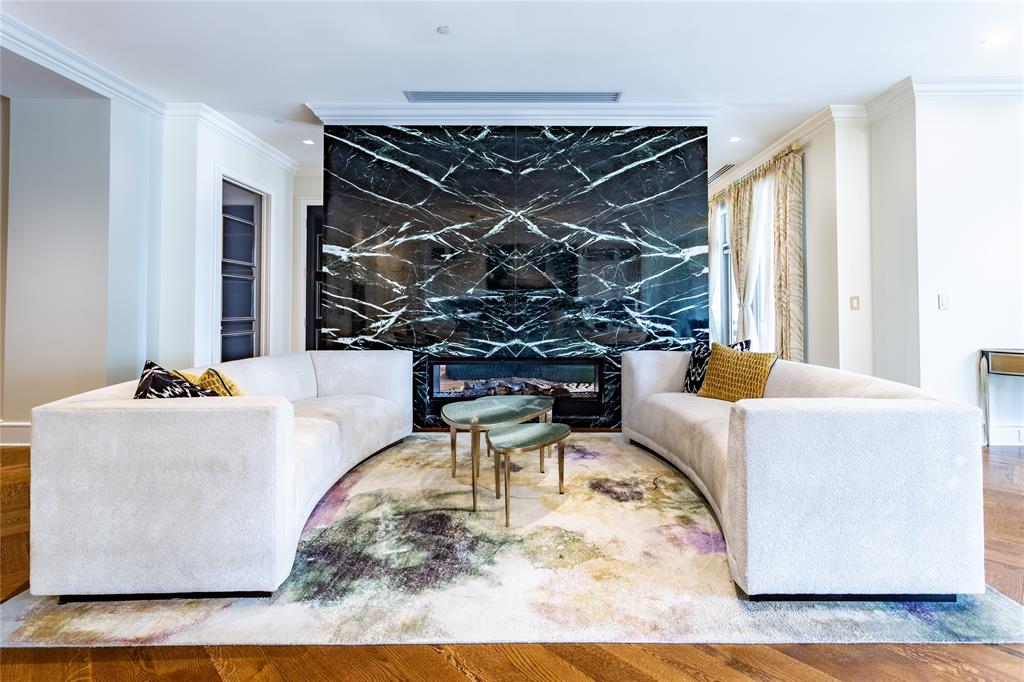Stoneleigh Residences - Residential