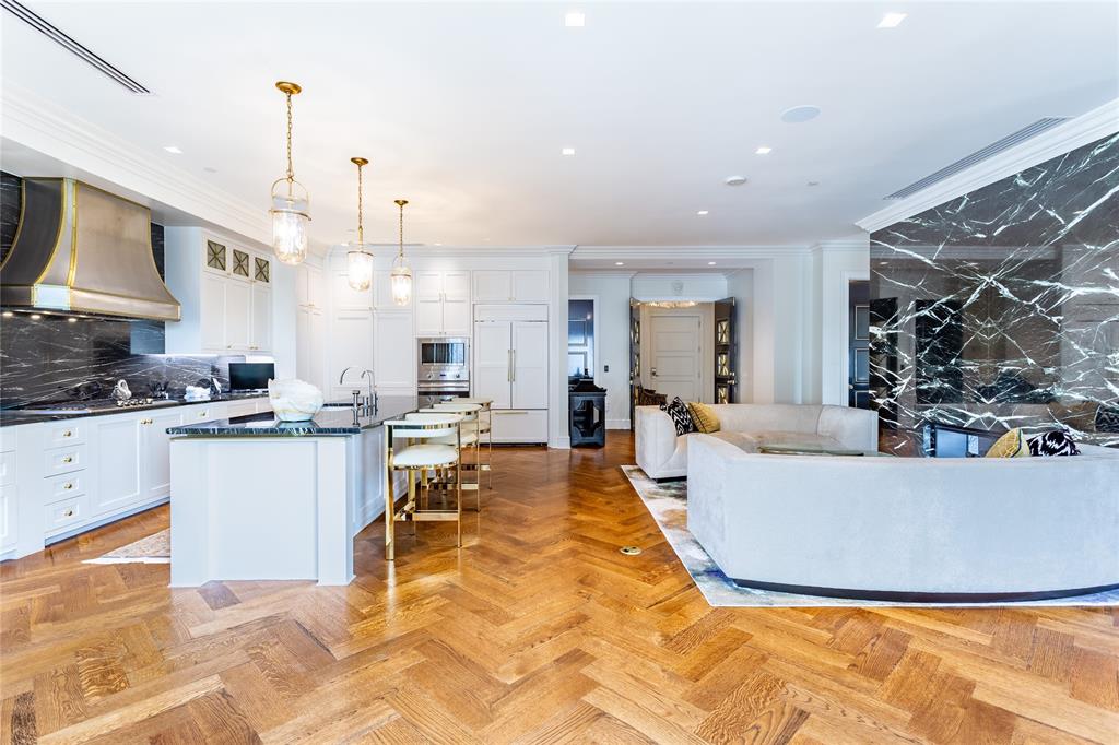 Stoneleigh Residences - Residential