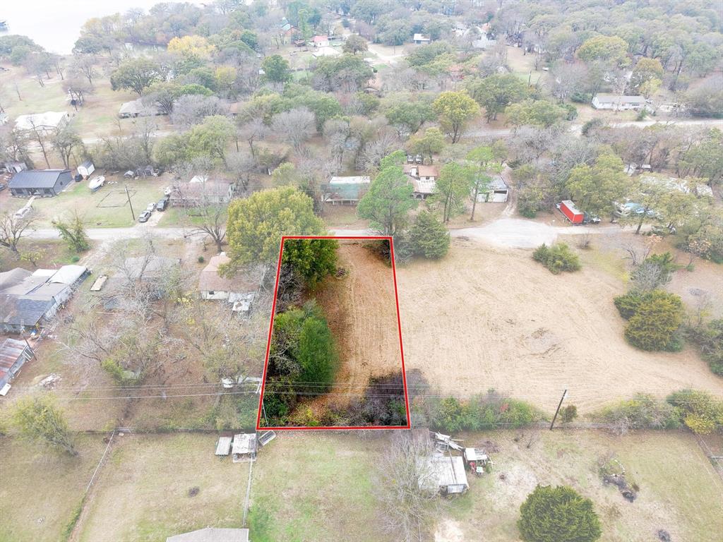 Whispering Oaks - Land