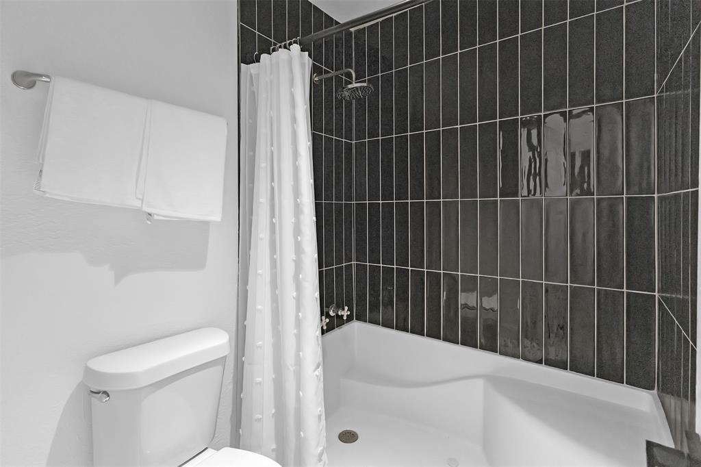 Woodhaven Condo - Residential