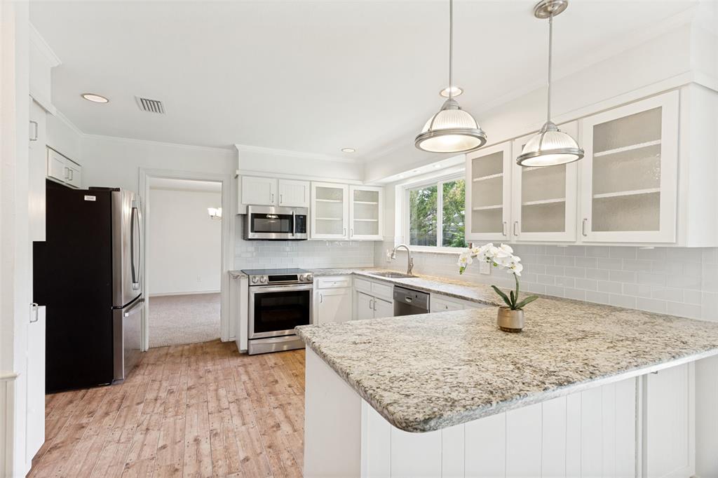 Ridglea Country Club Estate - Residential