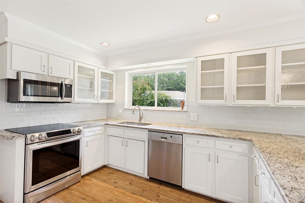 Ridglea Country Club Estate - Residential
