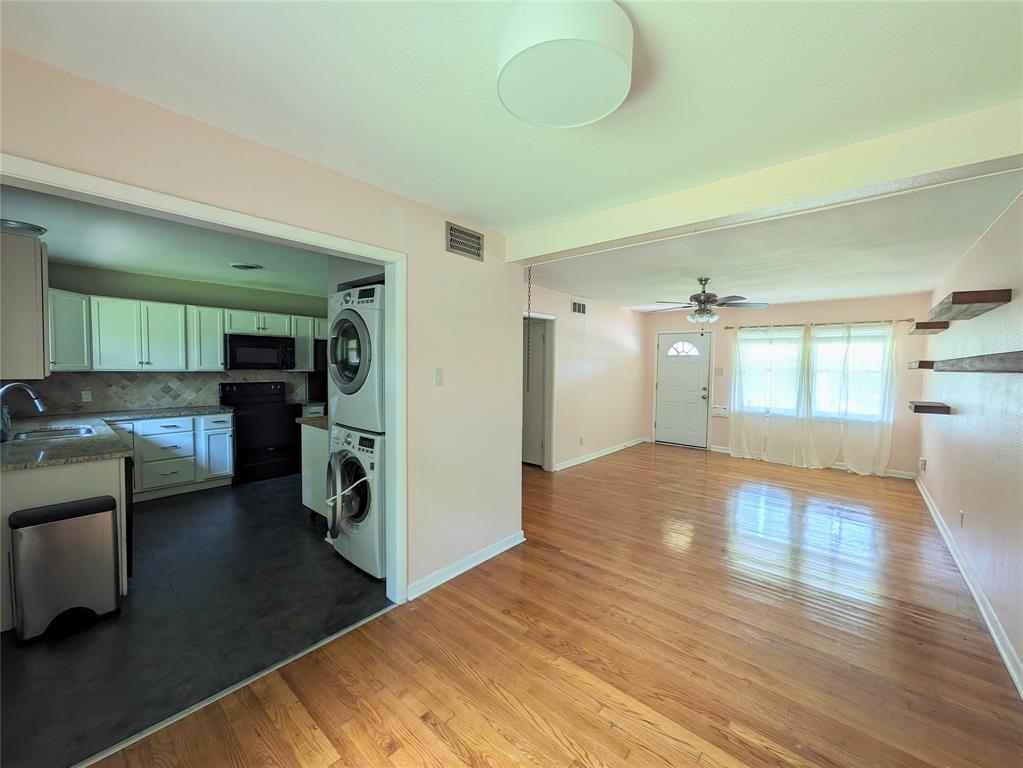 Casa View Heights 08 - Residential