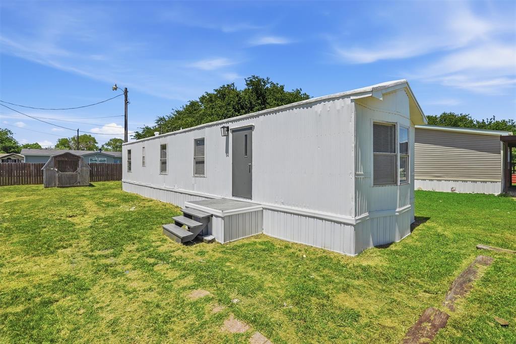 Looking for an affordable home, rental property, or investment opportunity? This updated single-wide mobile home offers plenty of value with recent improvements already completed. Updates include new flooring, fresh interior paint, and a beautifully remodeled tile shower, creating a clean and move-in-ready space.
With no HOA restrictions, you'll enjoy added flexibility and fewer monthly expenses. Whether you're searching for a primary residence, a long-term rental, or an investment property to add to your portfolio, this property offers a great opportunity at an attractive price point.
Conveniently located and ready for its next owner, this home combines affordability, functionality, and recent updates that make it stand out from the competition. Priced affordably for the amount of work and upgrades that have already been completed, this property offers excellent value and is ready to be enjoyed from day one.
