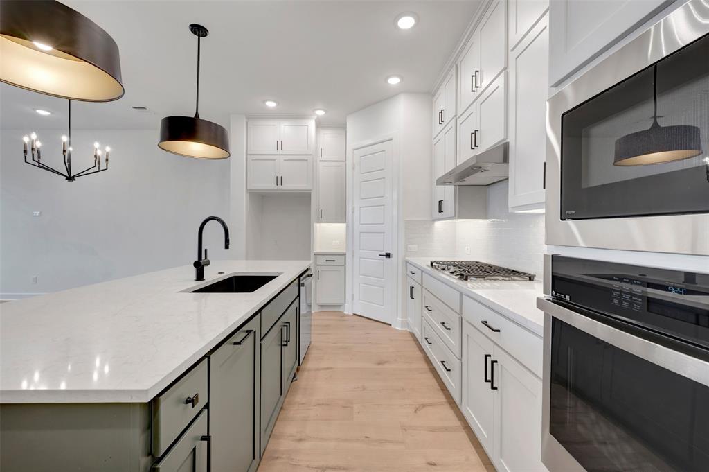 Ridgeline - Residential