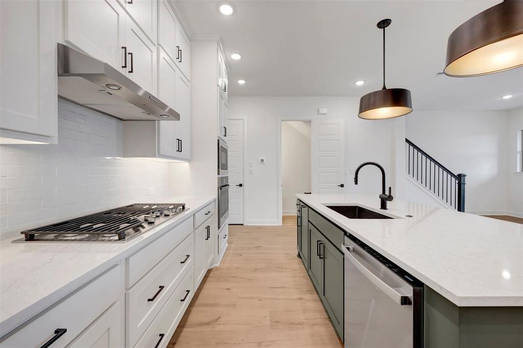 Ridgeline - Residential