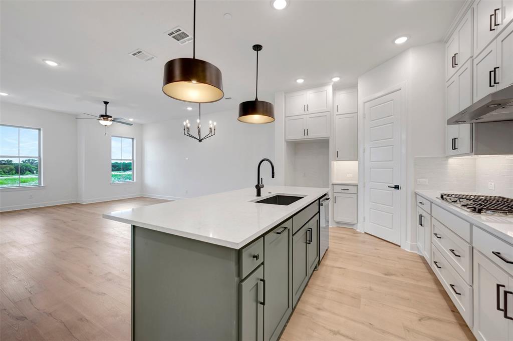 Ridgeline - Residential