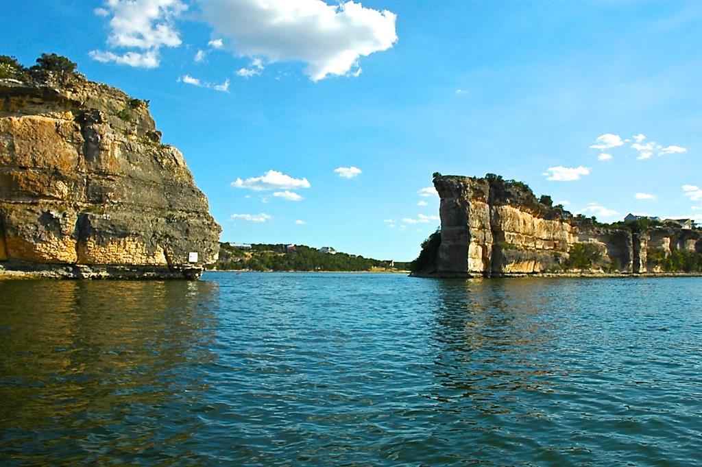 Gaines Bend - Land