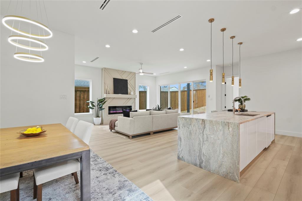 Roosevelt Manor 2nd Inst - Residential